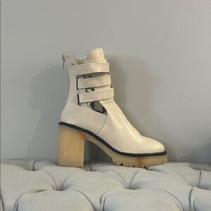 Free People Stylish Cream Women's Boots